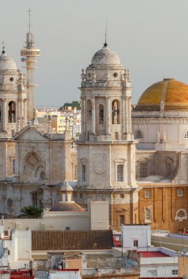 Vista de la catedral de Cadiz Cadiz.