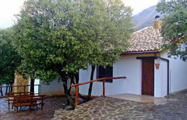 Cortijos Rurales El Encinar Parque Natural de Sierra Mágina