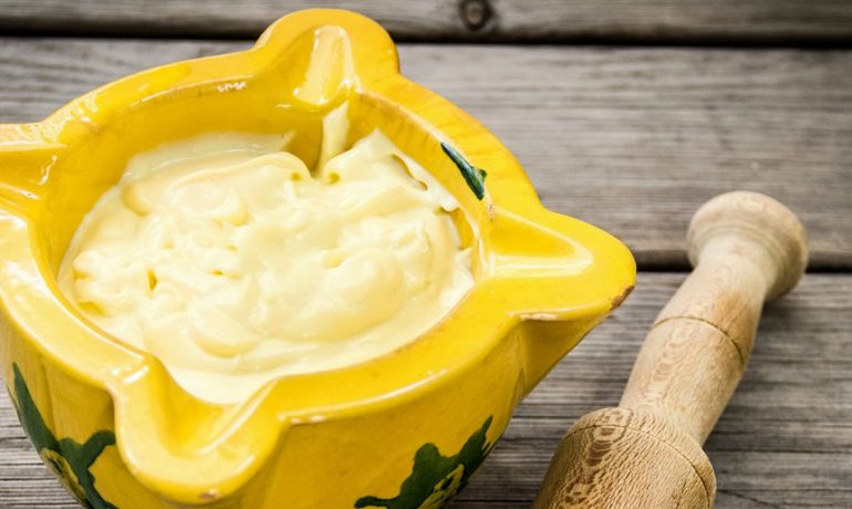 El ajoatao, la salsa del cordero segureño