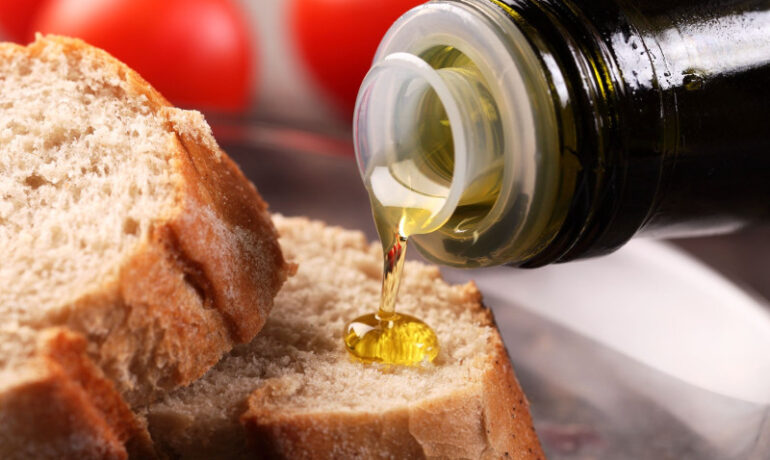Pan con aceite el primer referente de la cocina de Jaén