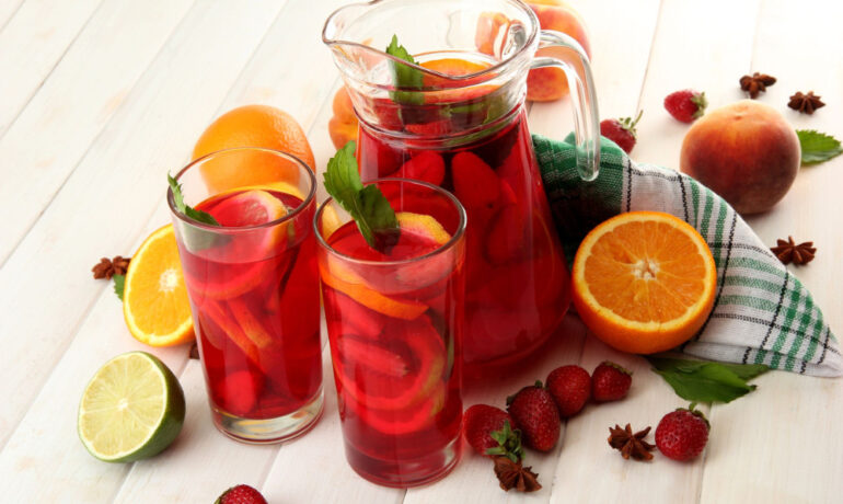 A propósito de la sangría fresquita.